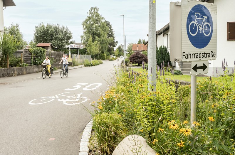 Fahrradstraße Lustenau klein (c) Karin Nussbaumer.jpg
