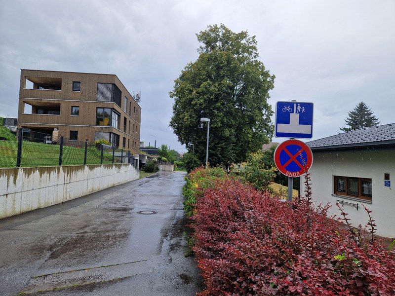 Sackgasse und für Rad- und Fußverkehr zugänglich @EIV (1).jpg