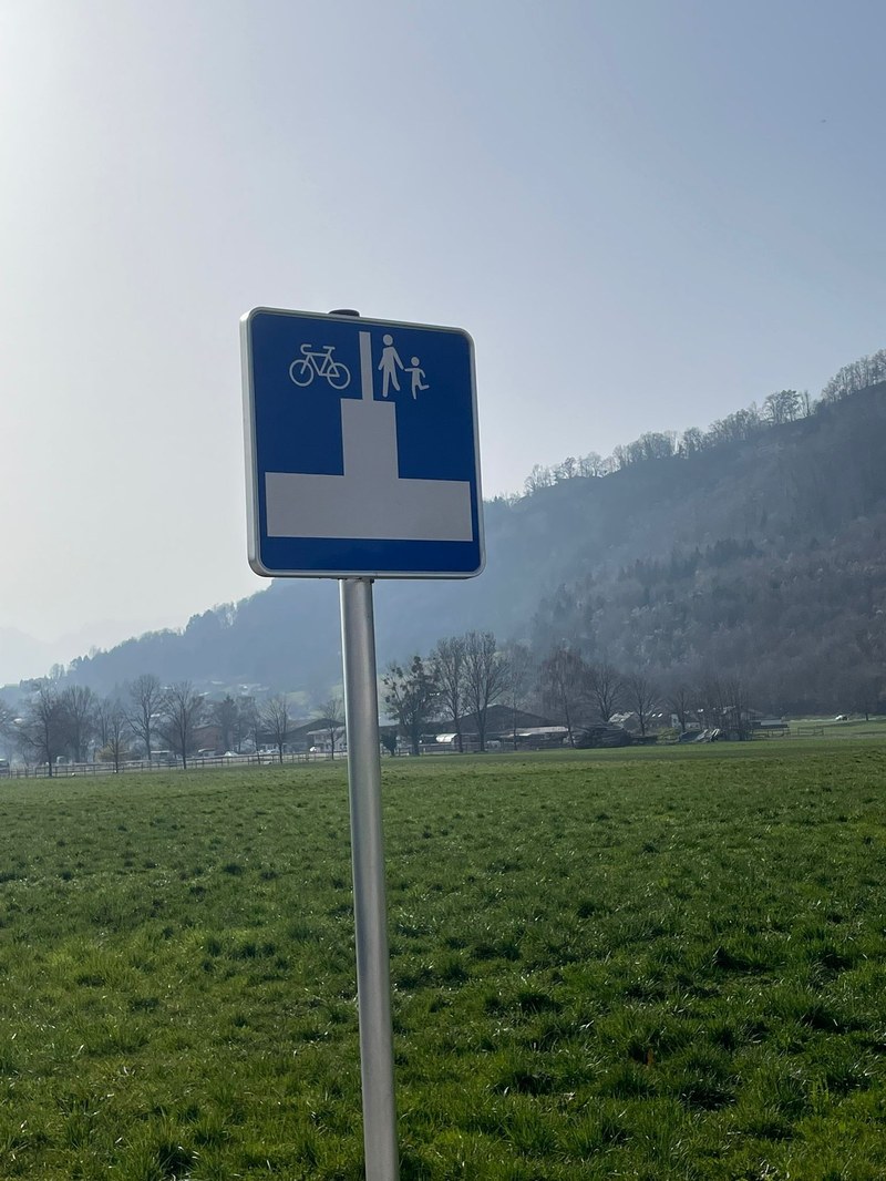 Sackgasse und für Rad- und Fußverkehr zugänglich @EIV (4).jpg
