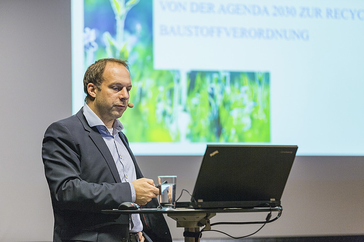 Harald Professner vom Lebensministerium auf der Energie Lounge 2016. Bildnachweis Darko Todorovic